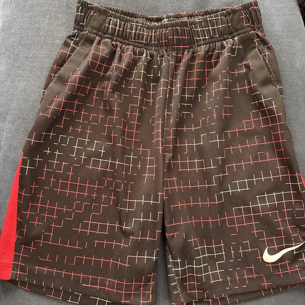 Nike Youth Dri Fit Shorts, Black - Red, Size Small
